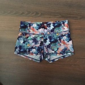 American Eagle shorts M